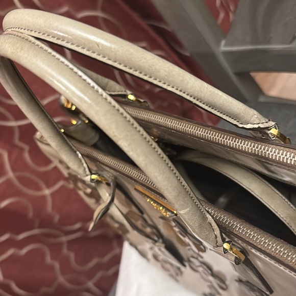 PRADA SPAZZOLATO Floral Tote Handbag - Picture 8 of 10